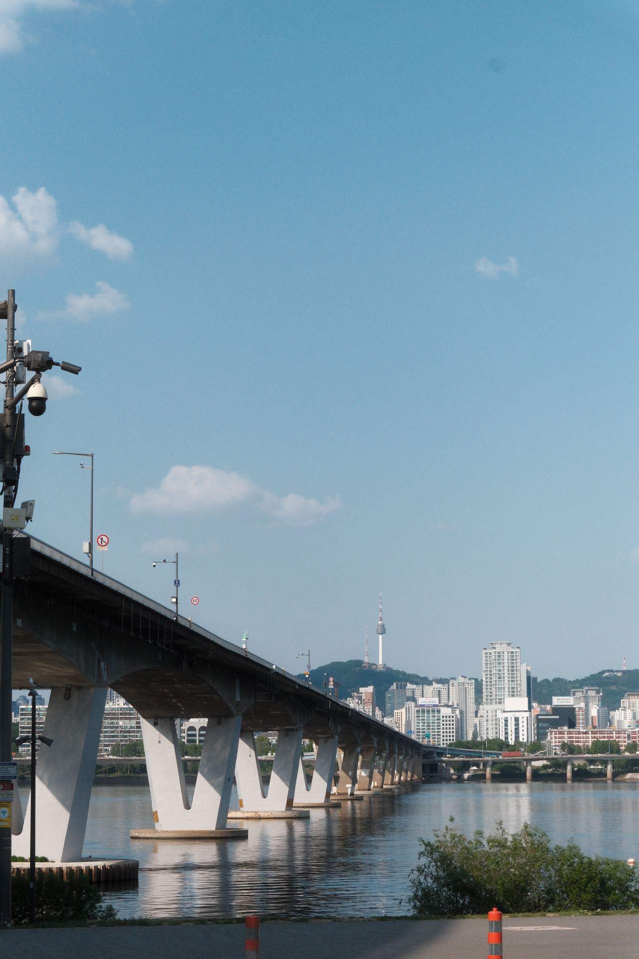 How Koreans Spend the Hottest Days of Summer
